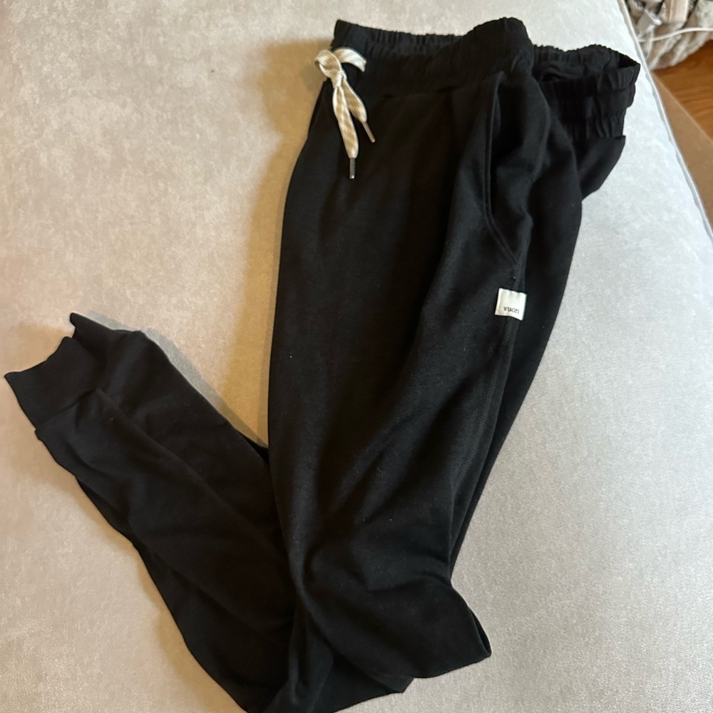 Vuori Performance Jogger Pants , Women's XS Black Heather